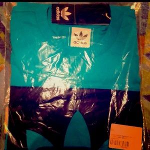 Adidas Originals Graphic tee